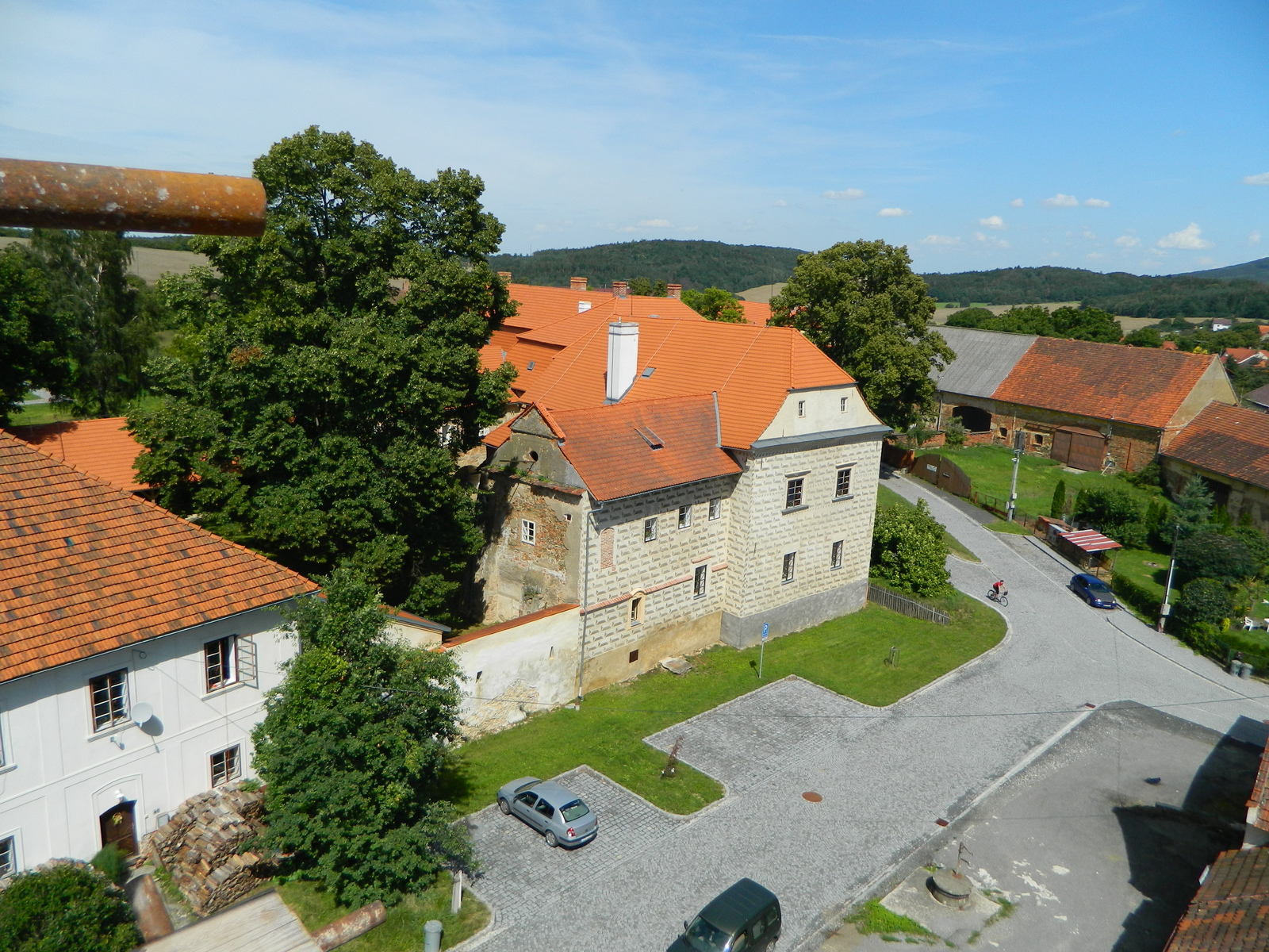 Starý czernínský zámek